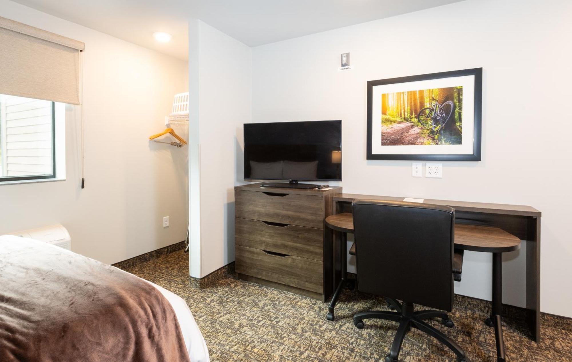 My Place Hotel-Mitchell Sd エクステリア 写真