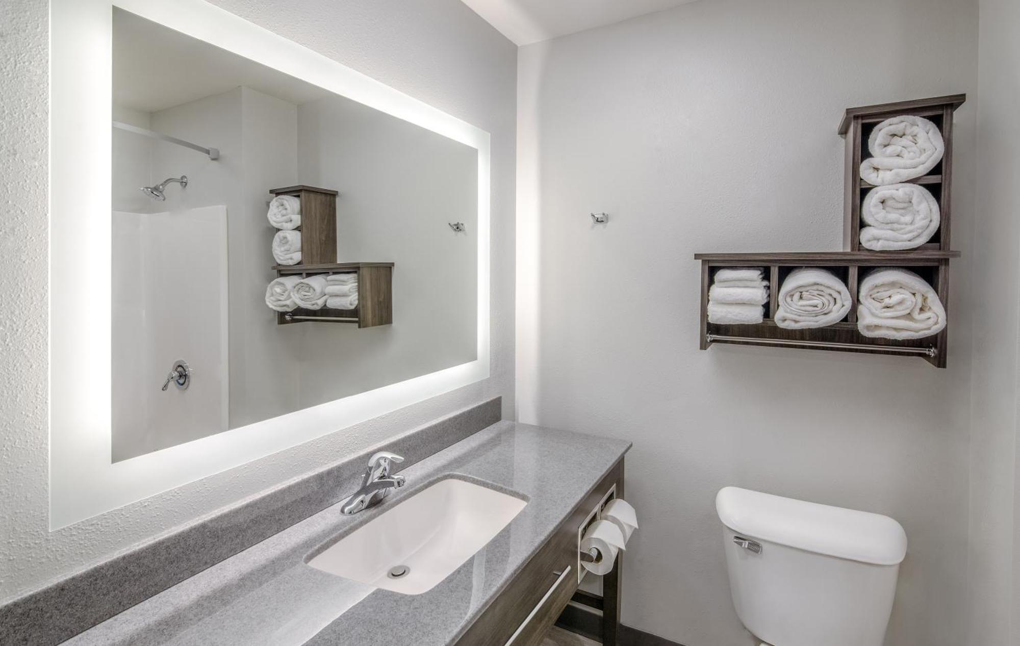 My Place Hotel-Mitchell Sd エクステリア 写真